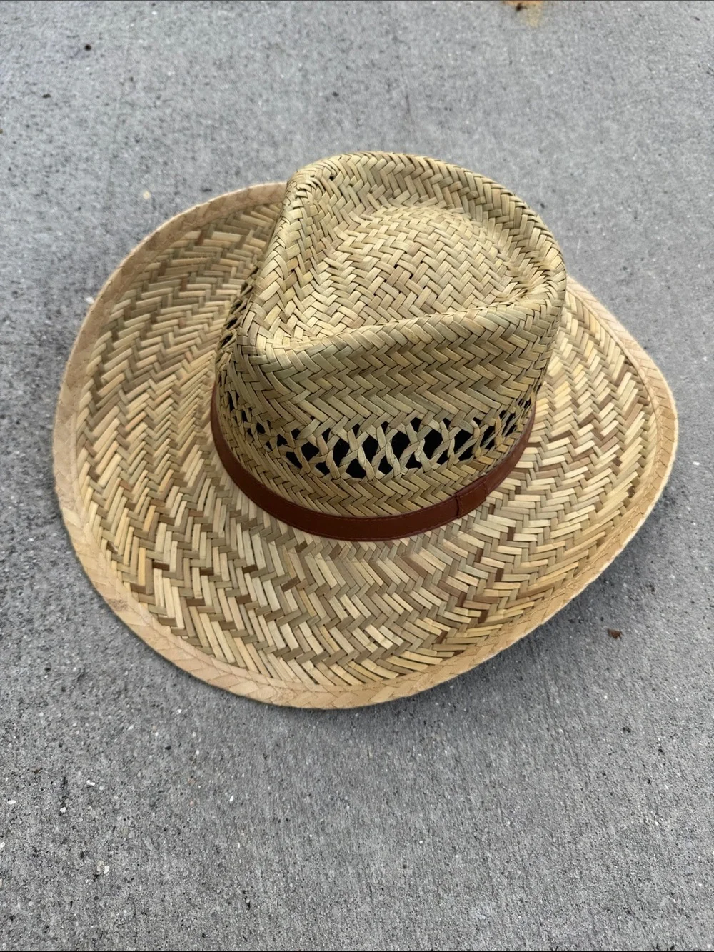 Dorfman Pacific Braided Straw Fedora Hat with Brown Band Size S